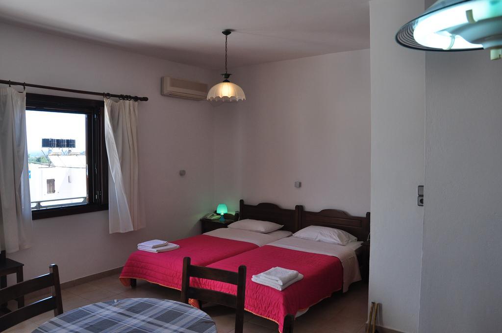 Flamingo Apartments Palekastro Exterior photo